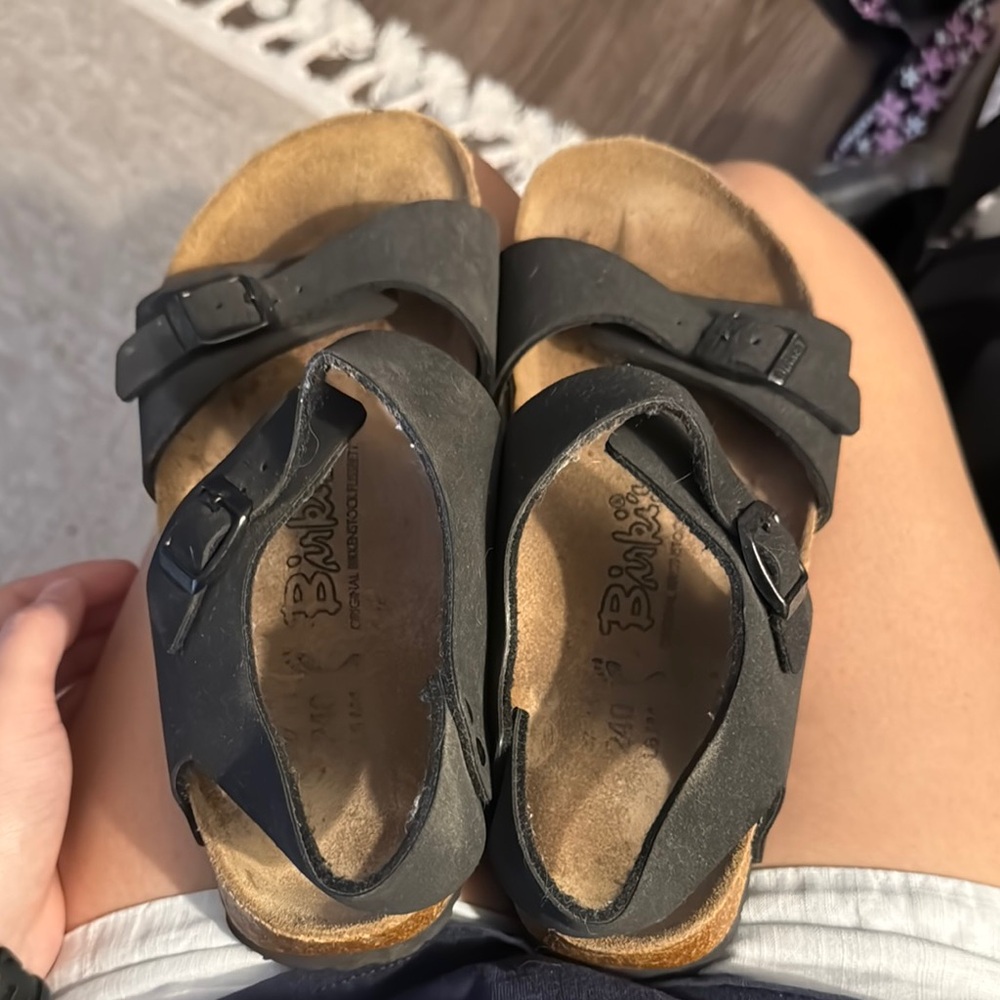 Birkenstock (Birki’s) Black Sandals